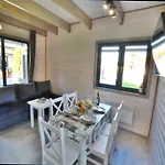 Homes Close To The Beach, Air Conditioning *