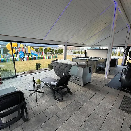 Homes Close To The Beach, Air Conditioning Feriehus Sianozety